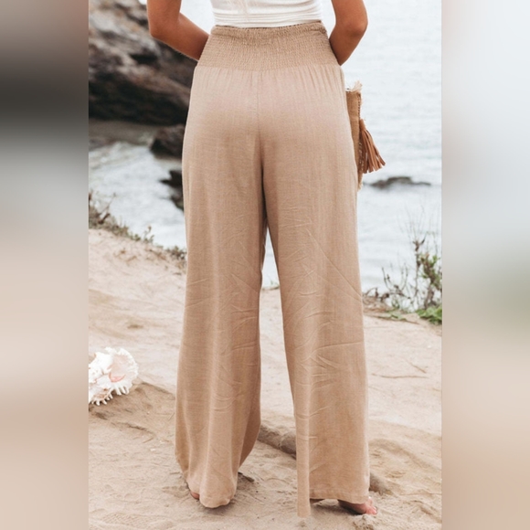 ๐๐HP๐๐ Smocked Wide Leg Pants - Picture 6 of 14